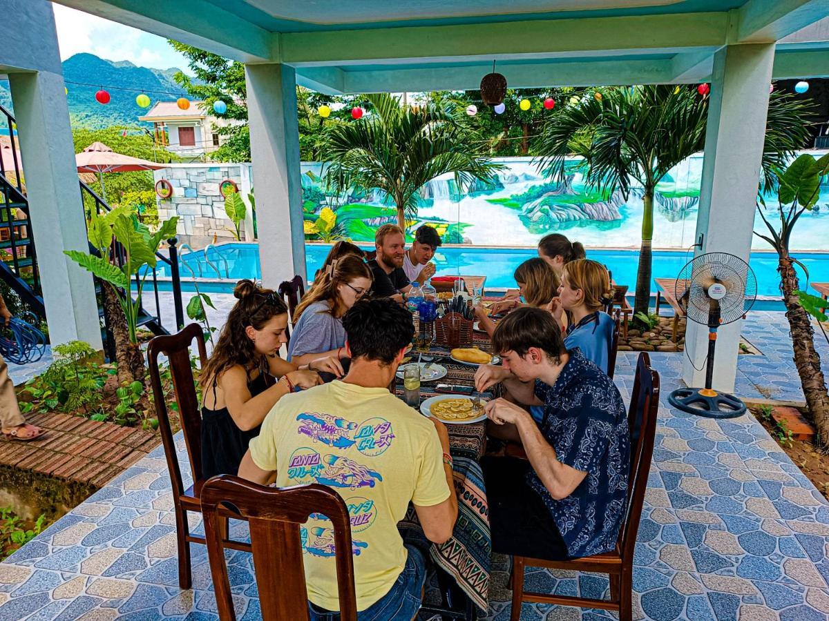 Yolo Pool Bar Villas & Garden Restaurant Phong Nha Kültér fotó